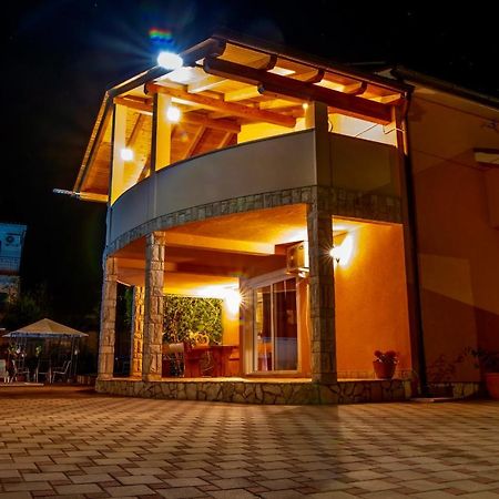 Villa Anita Πούλα Εξωτερικό φωτογραφία