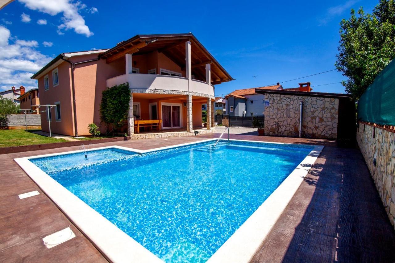 Villa Anita Πούλα Εξωτερικό φωτογραφία