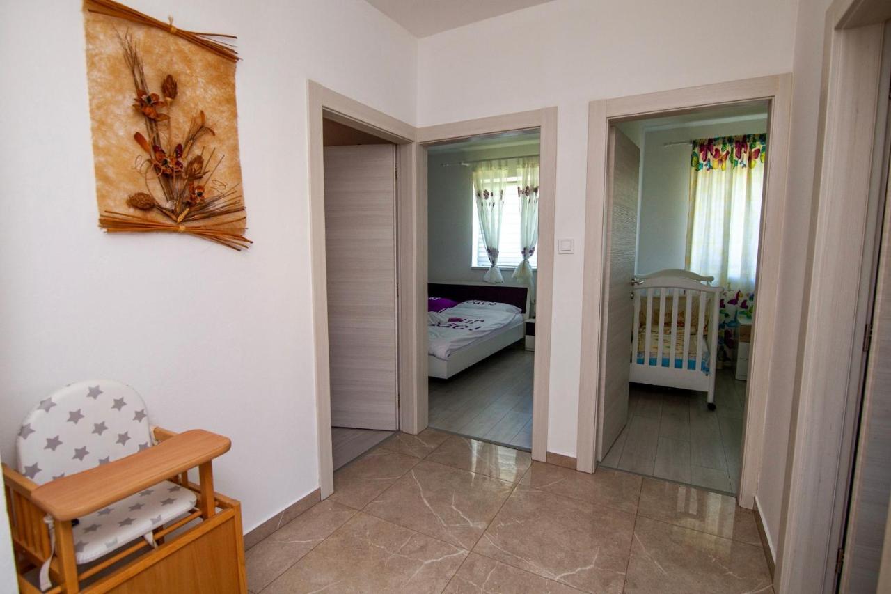 Villa Anita Πούλα Εξωτερικό φωτογραφία