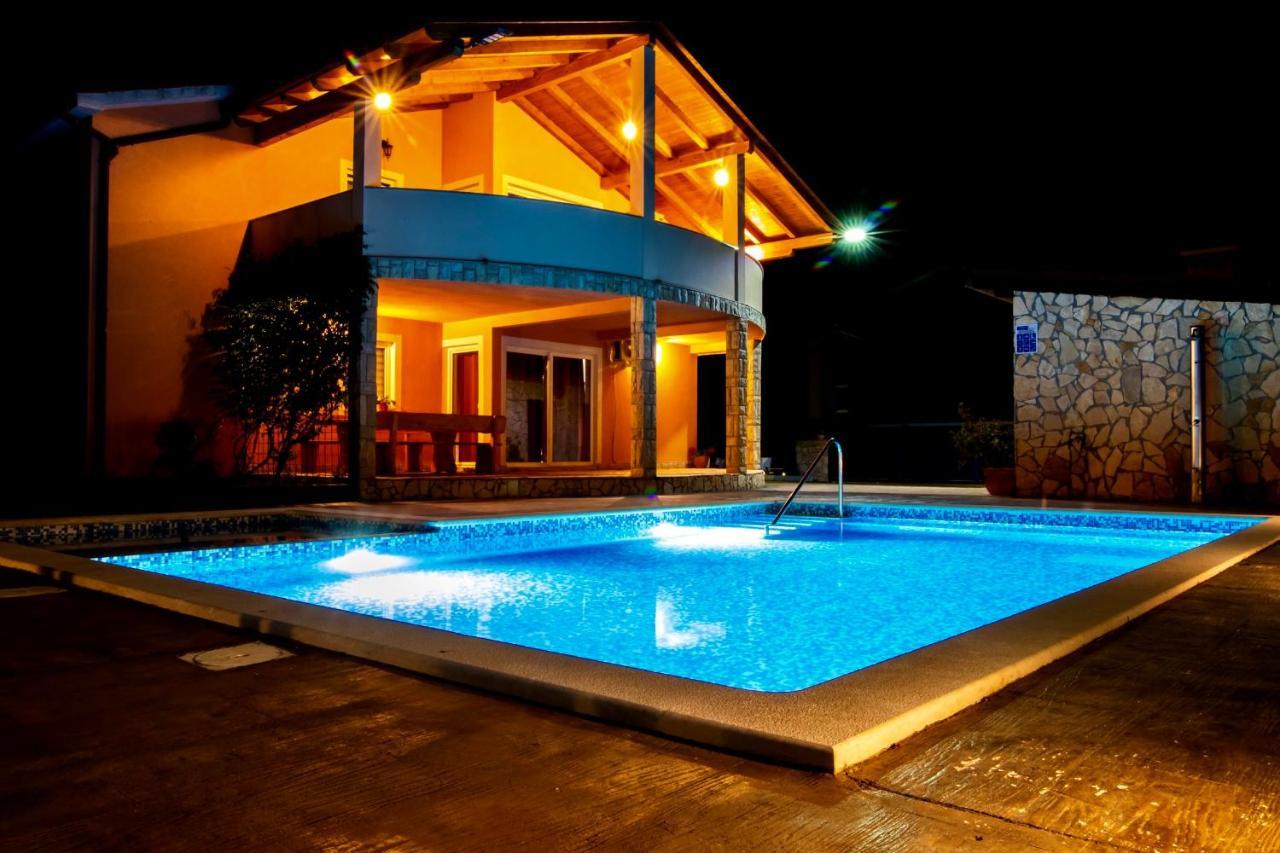 Villa Anita Πούλα Εξωτερικό φωτογραφία